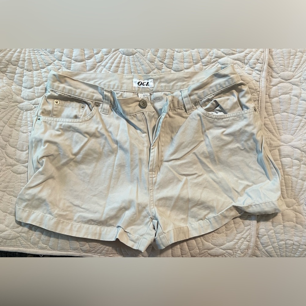Shorts - Picture 2 of 2